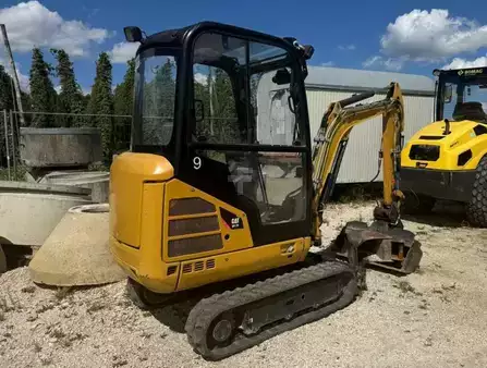 Mini kotrógép 2017 Caterpillar 301.7D (2)