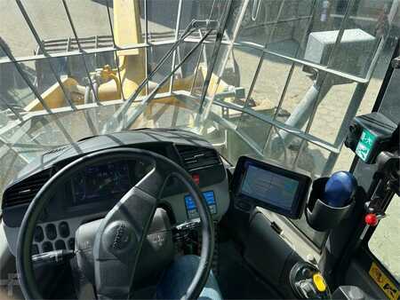 Cargadoras de ruedas 2020 Komatsu WA320-8E0 (6)