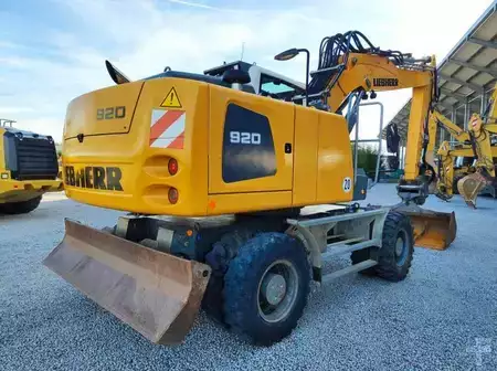 Mobiele graafmachines 2015 Liebherr A920 Litronic (4)