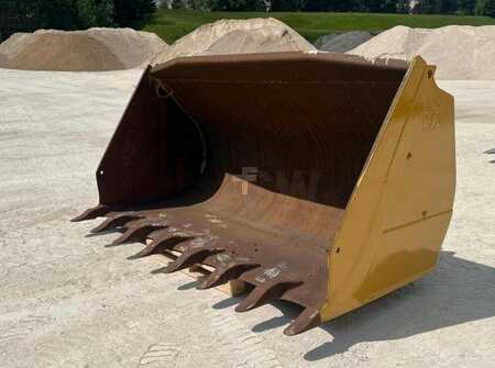 Pyöräkuormaajat 2014 Caterpillar 972M (10)