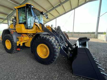 Kerekes rakodó 2023 Volvo L60H (2)