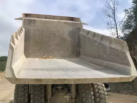 Dumper Rigidi 2014 Komatsu HD405-7 (3)