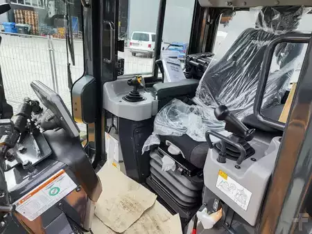 Autres 2026 Komatsu D51PXi-24 NEU (5)