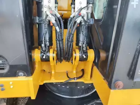 Міні-екскаватори 2021 Caterpillar 310 (07A) (10)