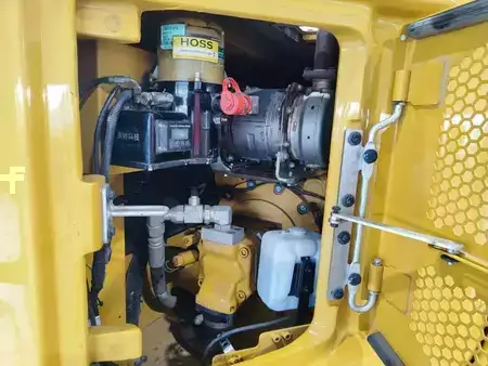 Міні-екскаватори 2021 Caterpillar 310 (07A) (7)