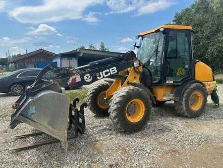 JCB 406