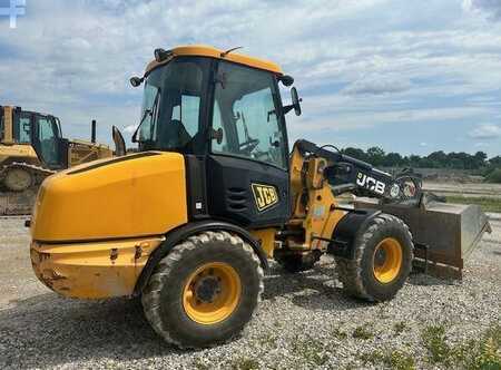 JCB 406