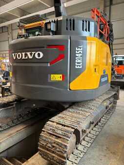 Korečková rýpadla 2021 Volvo ECR145EL (2)
