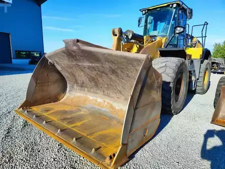 Kerekes rakodó 2018 Caterpillar 966M (3)