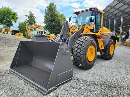 Pyöräkuormaajat 2022 Volvo L110H (2)