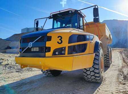 Zalomené klouby-dampry  2022 Volvo A45G (3x verfügbar) (1)