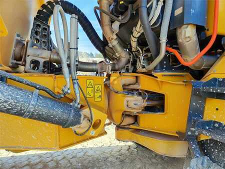 Zalomené klouby-dampry  2022 Volvo A45G (3x verfügbar) (6)