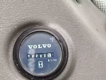 Demoliční bagry 2013 Volvo EC380D HR (8)