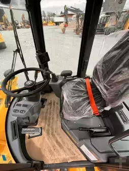 Chargeuse sur pneus 2026 Volvo L30HS (5)