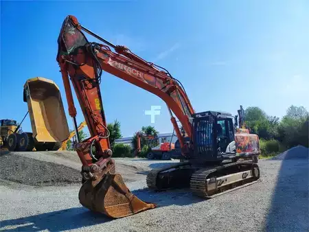 Hydraulic Excavators 2020 Hitachi ZX350LCN-6 (2)