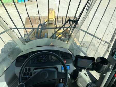 Chargeuse sur pneus 2020 Komatsu WA380-8E0 (5)