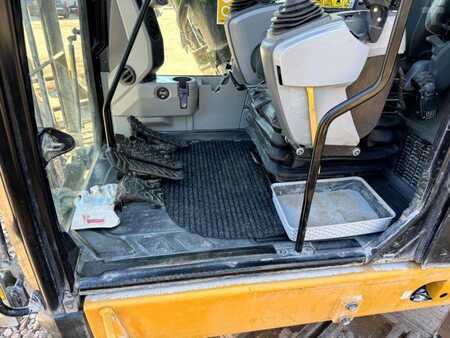 Escavadora de rastos 2019 Caterpillar 374FL (7)