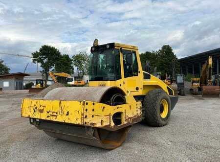 Compactadores de lixo 2013 BOMAG BW219 DH-4 (3)