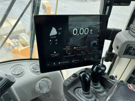 Kolové nakladače 2021 Volvo L180H (6)