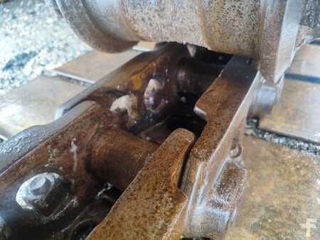 Hydraulic Excavators 2015 Volvo EC180 D (8)