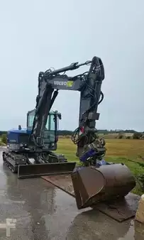 mini escavadeira 2016 Volvo ECR88D (2)