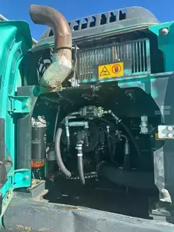 Rupsgraafmachines 2015 Kobelco SK210NLC-10 (10)