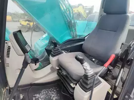 Rupsgraafmachines 2015 Kobelco SK210NLC-10 (5)
