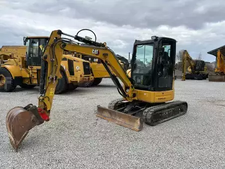 Mini pelle 2021 Caterpillar 303.5E2 CR (2)