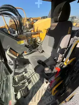 Escavatori cingolati 2015 Volvo ECR145DL (5)