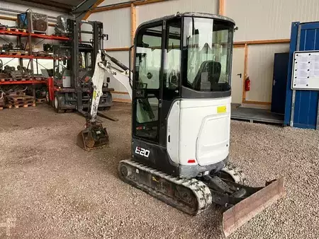 Minigraafmachines 2014 Bobcat E20 (1)