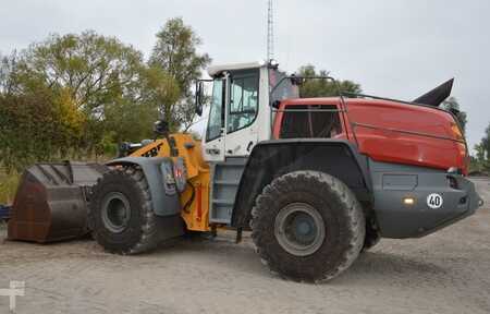 Wielladers 2022 Liebherr L580 X-Power (5)