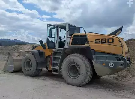 Kerekes rakodó 2018 Liebherr L580 X-Power (3)