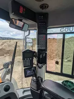 Kerekes rakodó 2018 Liebherr L580 X-Power (6)