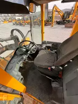 Kolové nakladače 1992 Volvo L 120 B (6)
