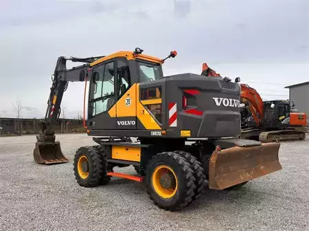 Mobil gravemaskin 2019 Volvo EWR170E (1)