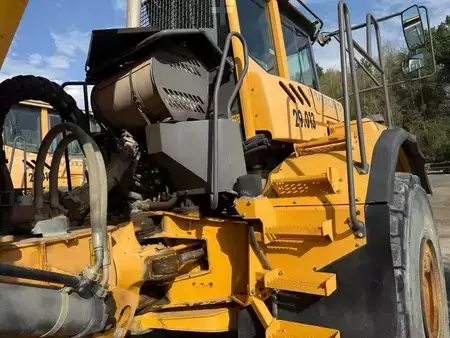 Knikdumpers 2008 Volvo A 40 E 6x6 (10)