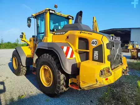 Wheel Loaders 2022 Volvo L120H (1)