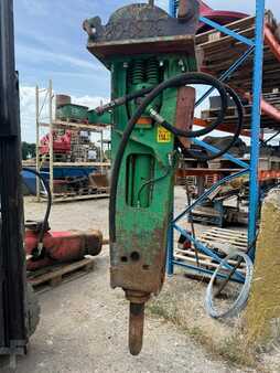 Piling hammers 0 Montabert V 1200 BRH (3)