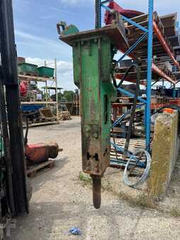Piling hammers 0 Montabert V 1200 BRH (4)