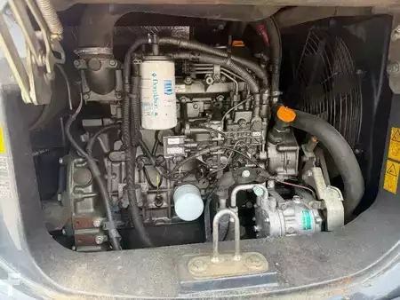 Mini Escavatori 2018 Hitachi ZX 65 US B-5 (11)