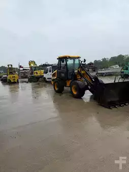 Wielladers 2007 JCB 407 AGRI (6)