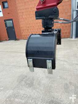 Minibagry 2014 Takeuchi TB 260 (18)