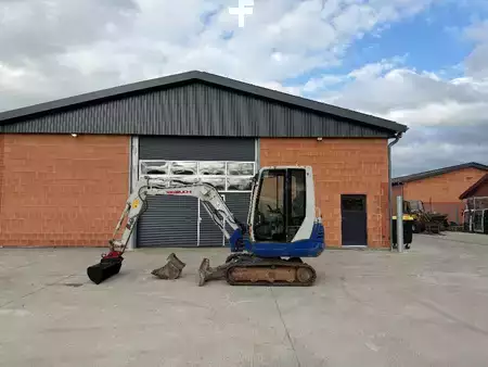 Minigraver 2015 Takeuchi TB 228 (1)