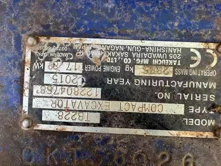 Minigraver 2015 Takeuchi TB 228 (14)