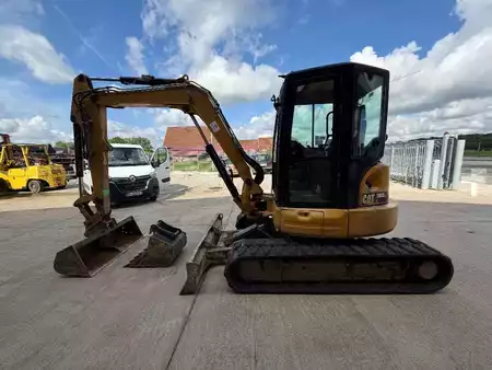 Mini-koparki 2019 Caterpillar 305 E2 (5)