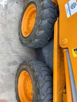 Cargadores compactas 2008 Gehl 4240 (11)