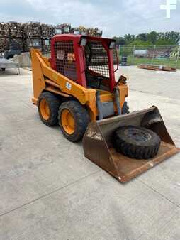 Cargadores compactas 2008 Gehl 4240 (3)