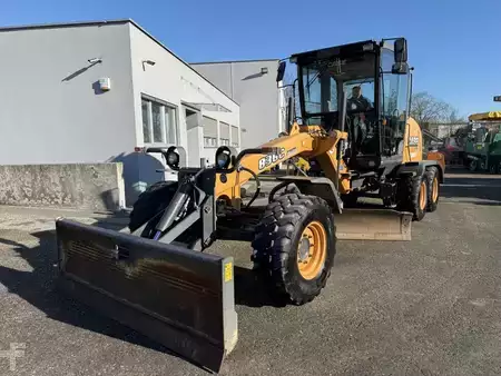 Livellatrici 2015 Case 836 C-AWD (3)