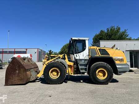 Radlader 2007 Liebherr L 556 (1)