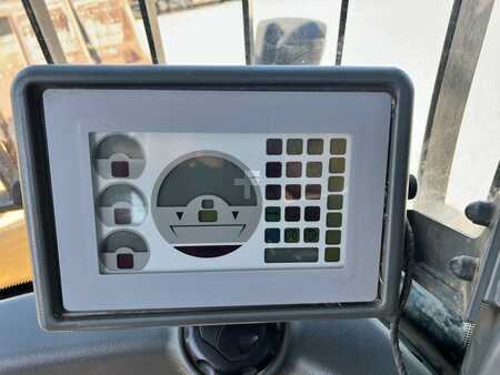 Radlader 2007 Liebherr L 556 (12)